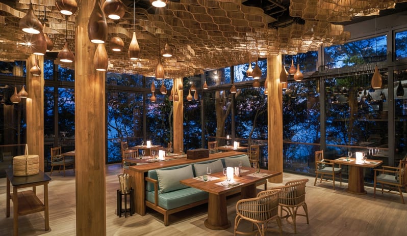 Tree Restaurant 1_6803